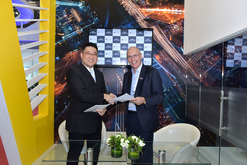 Tata-Technologies-and-Future-Move-Automotive-sign